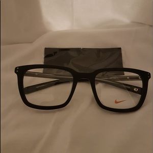 Nike frame